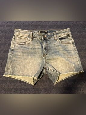 Kut from the Kloth Denim Gidget Fray Shorts